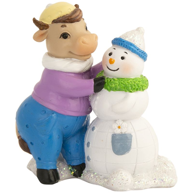 Декоративная фигурка "Коровка со снеговиком", полирезина, 8,5*8*4,5см